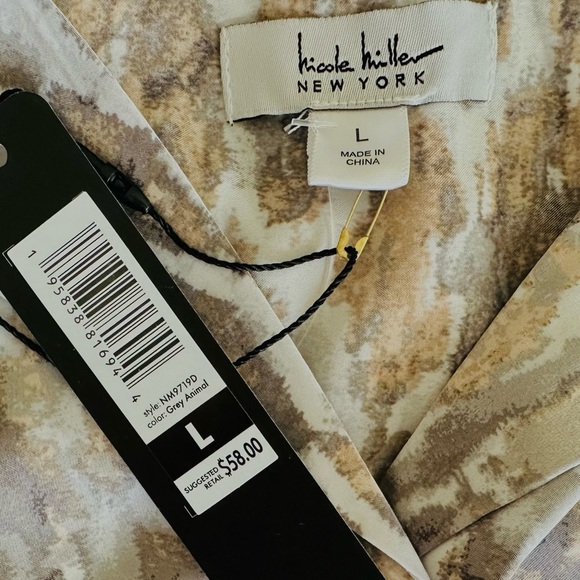 Nicole Miller 2Pc Pajama Set Size Large Pale Gray W/ Abstract Print Pants & Top - Picture 6 of 6